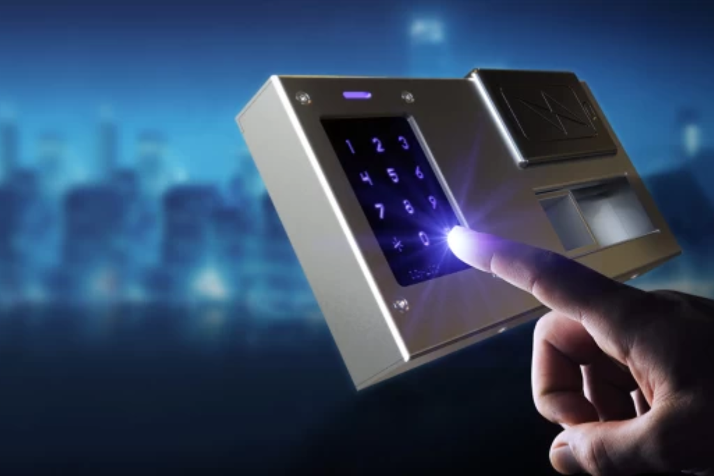 Benefits of access control systems for your storage facility